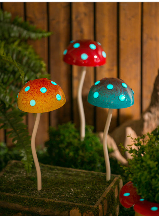 mushroom stake glow in the dark 12"
