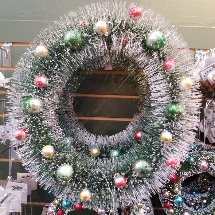 Wreath 16" Artifical vintage.