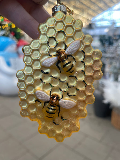 Honeycomb bee ornament 4”*2.5”*.5”