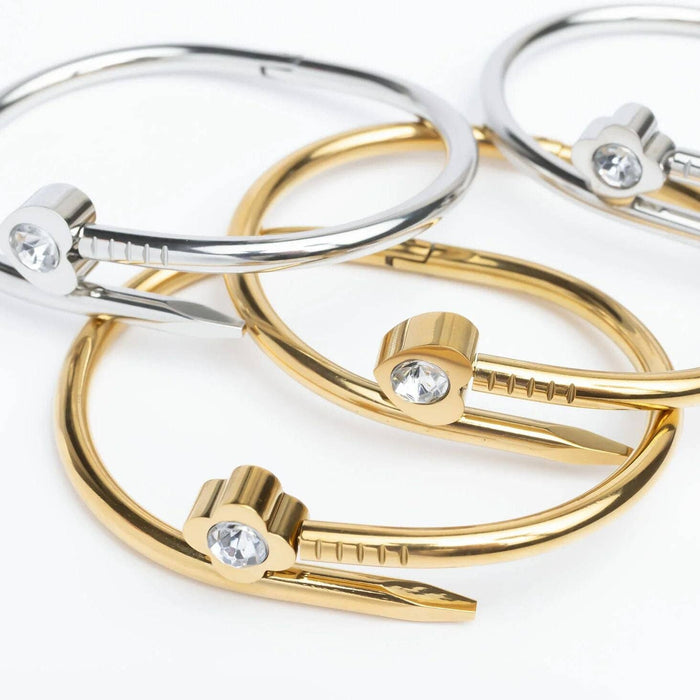 18K Gold PVD Stainless Steel Heart with Stone Bangle