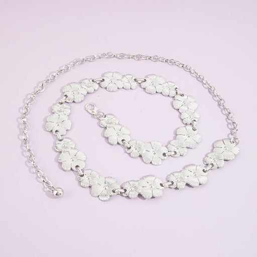 Textured Flower Link Chain Belt