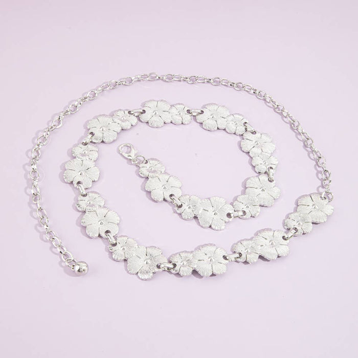 Textured Flower Link Chain Belt