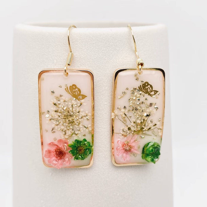 Natural Dried Flower Geometric Dangle Earrings