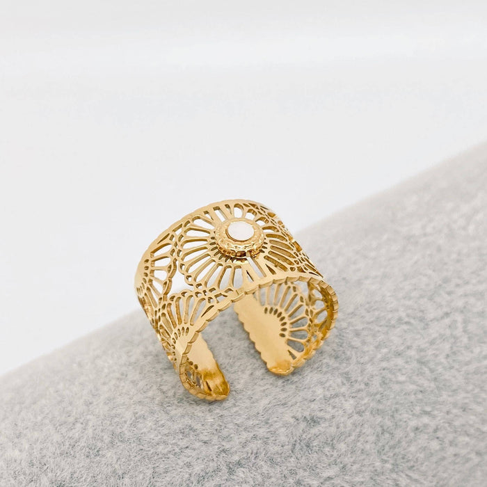 Shell Hollow Flower Design 14K Gold Plated Ring - FGS