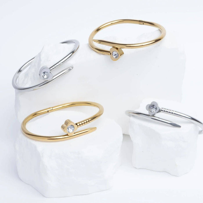 18K Gold PVD Stainless Steel Heart with Stone Bangle