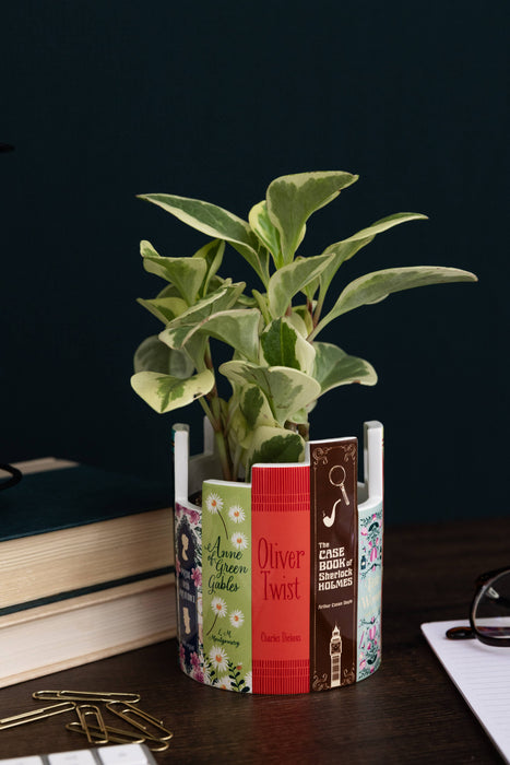 Desk Pot, Classic Books