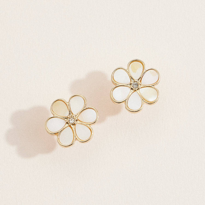 Mother of Pearl Daisy Stud Earrings – Elegant Floral Jewelry
