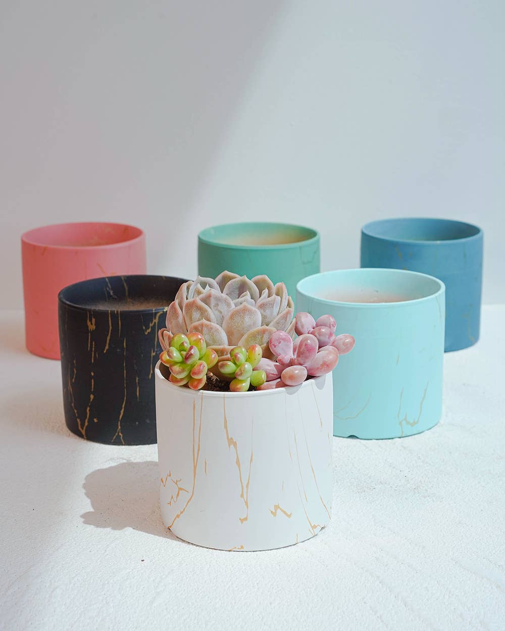 Column Pots With Gold Flecks — Dutch Growers Regina
