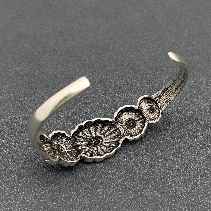 Western Style Vintage Pattern Cuff - WJ