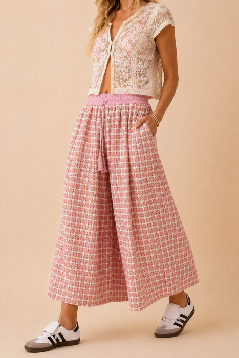 MUTLICOLOR TWEED FLARE CAPRI WIDE LEGH BOTTOMS