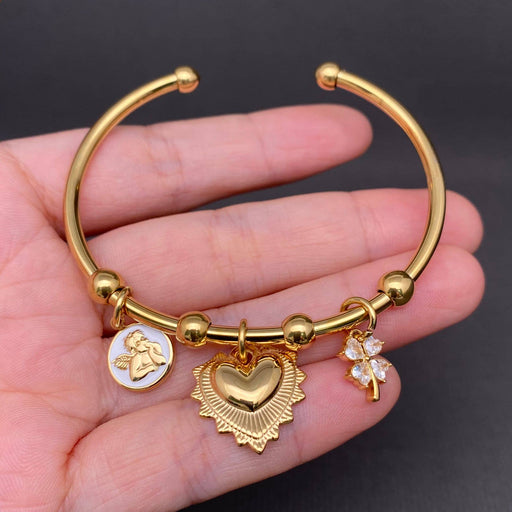 18K Gold Plated Stainless Steel Lucky Heart Charm Cuff - FGS