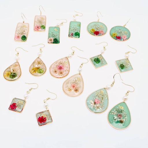 Natural Dried Flower Geometric Dangle Earrings