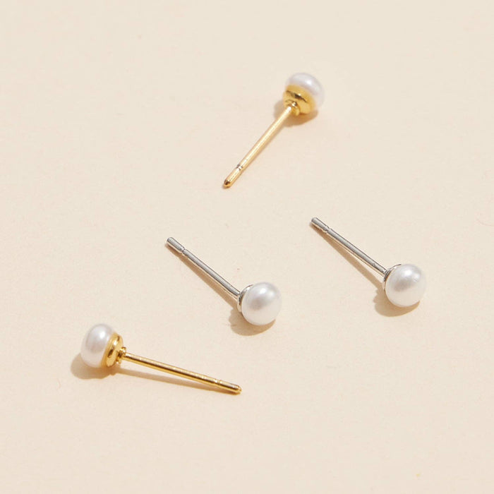 Classic Pearl Stud Earrings |  Sophisticated 6mm 18K Classic Pearl Stud Earrings