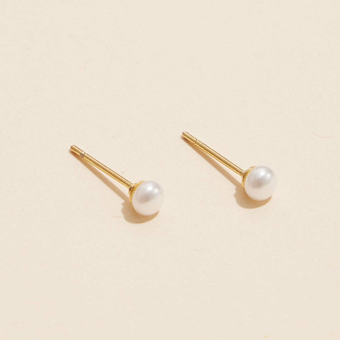 Classic Pearl Stud Earrings |  Sophisticated 6mm 18K Classic Pearl Stud Earrings