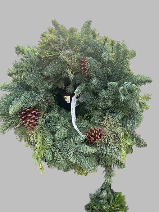 Wreath Decorated 16"