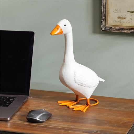 Georgie the goose Statue, Metal