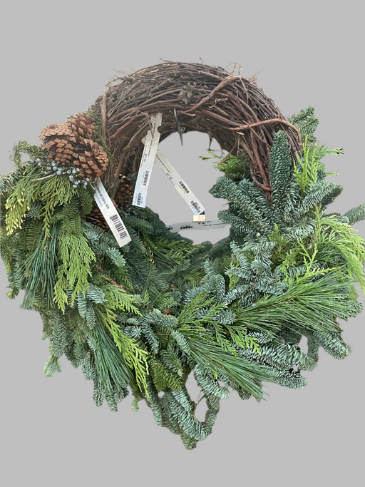 Wreath Grapevine and Green 20"