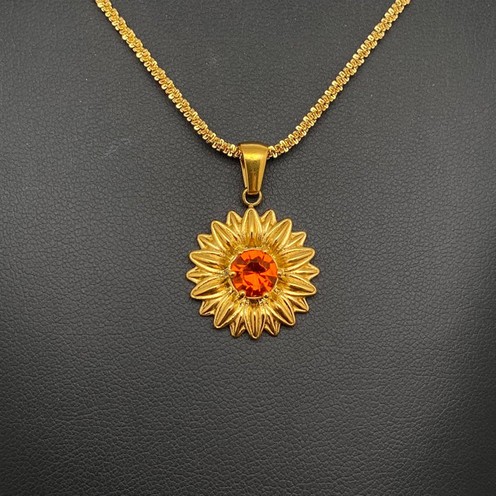 Zircon Inlaid Daisy 18K Gold Plated S.Steel Necklace