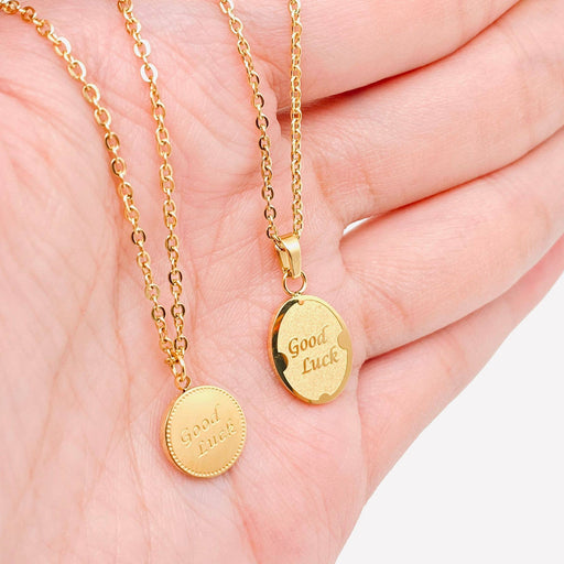 Mio Queena - 'Good Luck' 18K Gold Plated Stainless Steel Pendant Necklace: Oval