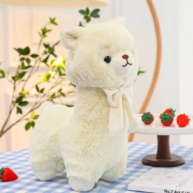 8.5" Lama Plush