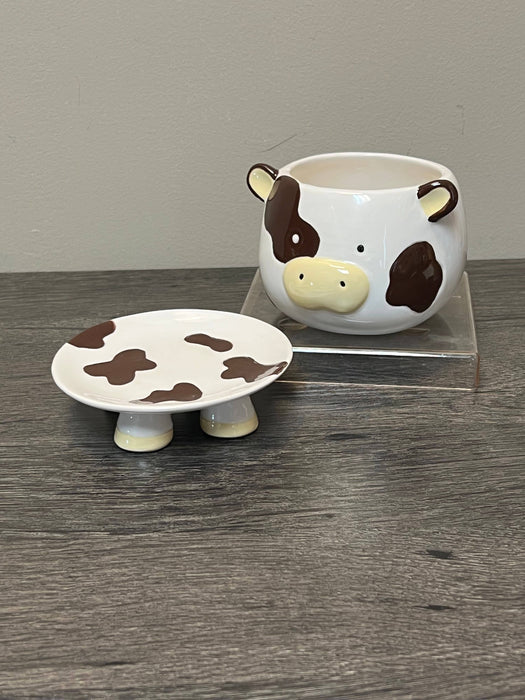 Brown Cow Footsie Planter