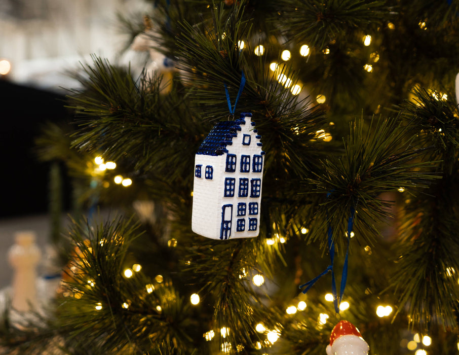 Delft blue house Christmas ornament