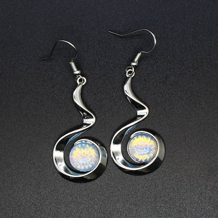 Geometric Dangle Earrings Inlaid with Natural Stone