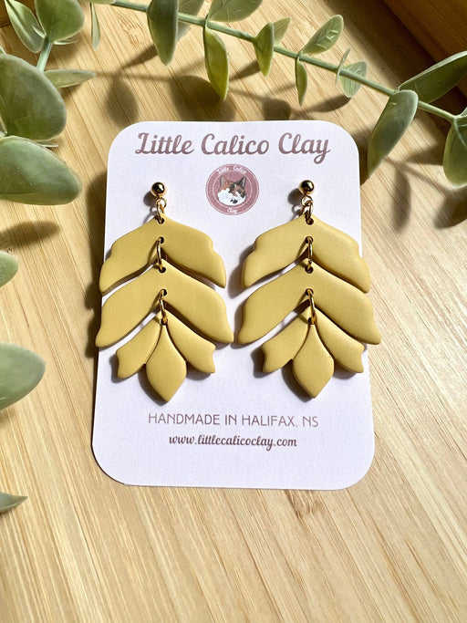 Tiered Dangle Earrings | Mustard