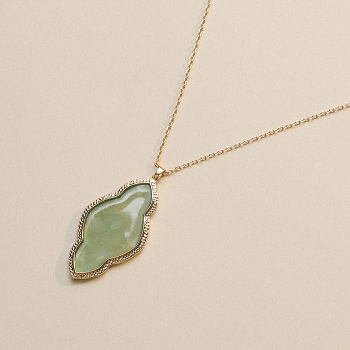 Iridescent Cloud-Shaped Pendant Necklace