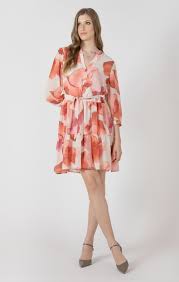 DRESS BELTED ROSE PETALS