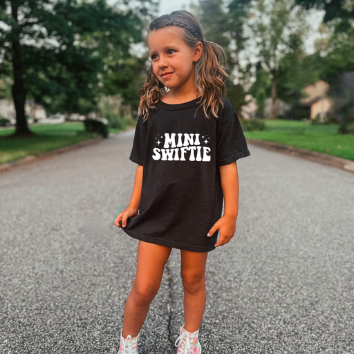 Mini Swiftie YOUTH T-Shirt | Taylor Swift