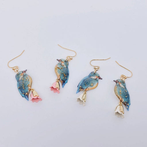 Mio Queena - Resin Bird Charm Dangle Earrings: White