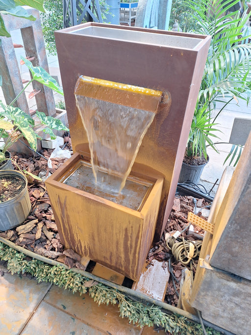 Water Feature Cascade Planter Square Brushed Rust