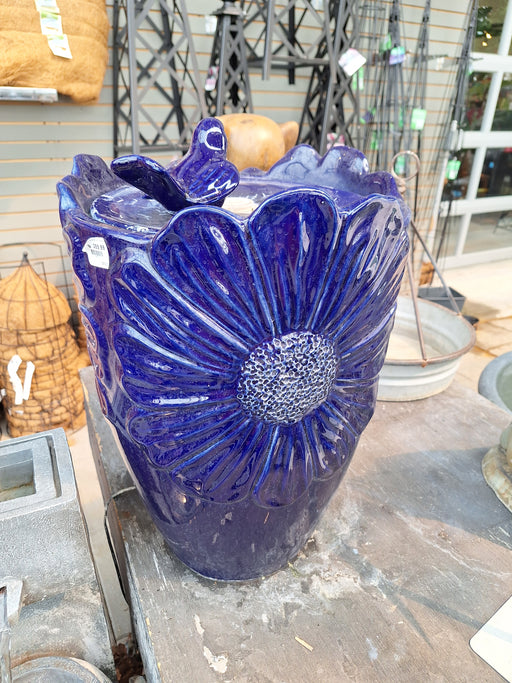 Fountain O/D Blue Flowers w/Bi