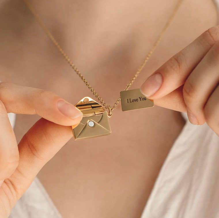 Love Letter 14K Gold Steel Envelope and Letter necklace — Dutch