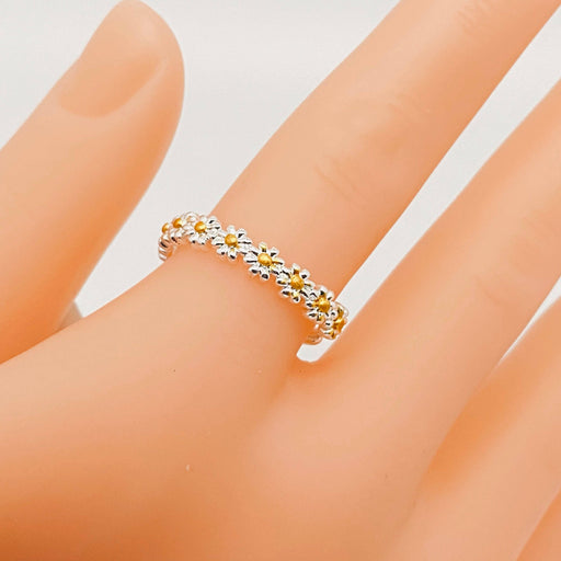 Mio Queena - Women's Daisy Flower Ring: Opening adjustable