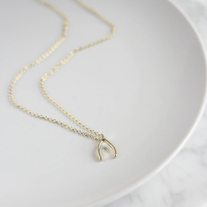 Wishbone necklace – Cabbage White England