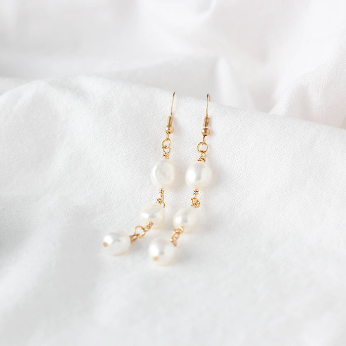 Freshwater Pearl Link Earrings | Gold